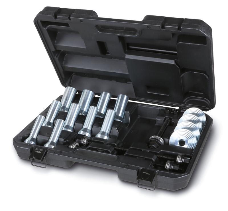1569/B  - Assortment of tools for removing and installing silent blocks, oil seals and wheel bearings