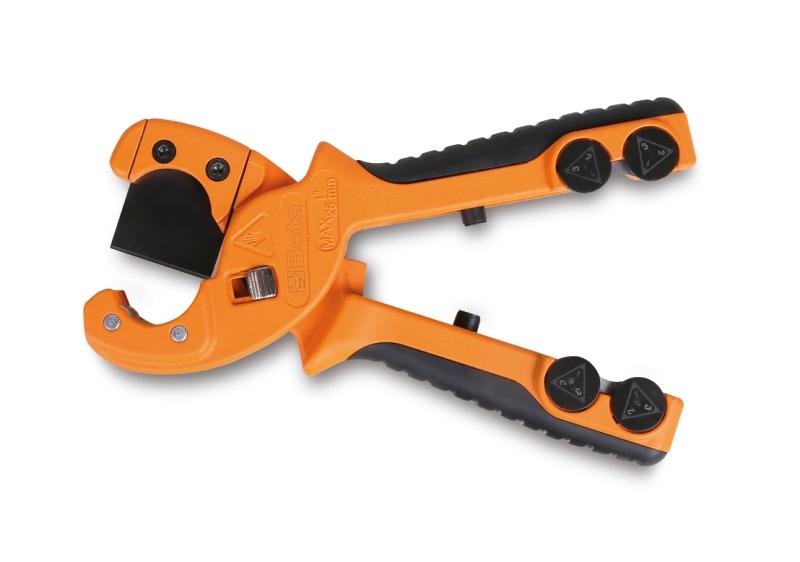 340 - Multilayer pipe cutting pliers