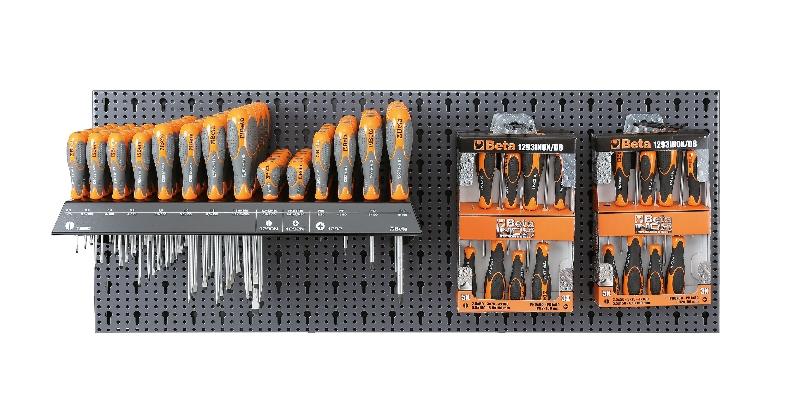 6600 M/311 - Assortment of 114 tools, with hooks without panel