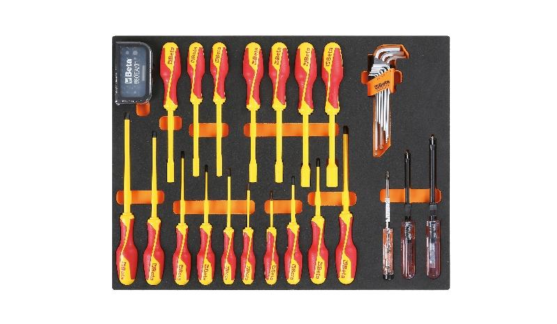 MB63 - Soft thermoformed tray with tool assortment